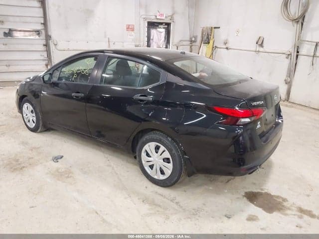 2021 NISSAN VERSA S 3