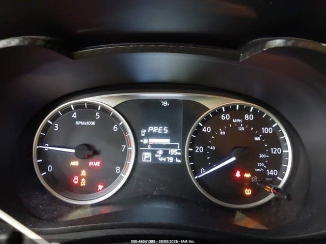 2021 NISSAN VERSA S 7