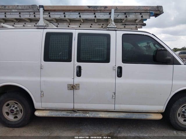 2017 GMC SAVANA 2500 WORK VAN 13