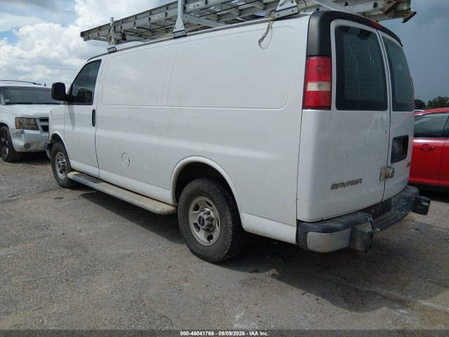 2017 GMC SAVANA 2500 WORK VAN 3