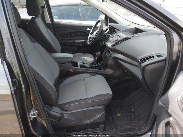 2017 FORD ESCAPE SE 5
