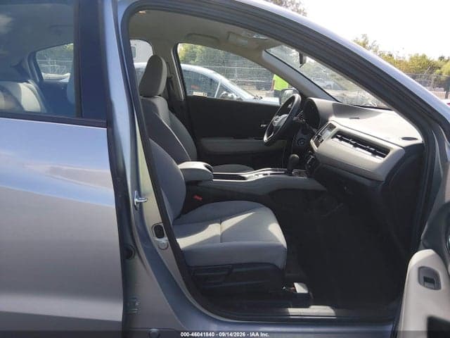 2022 HONDA HR-V AWD LX 5