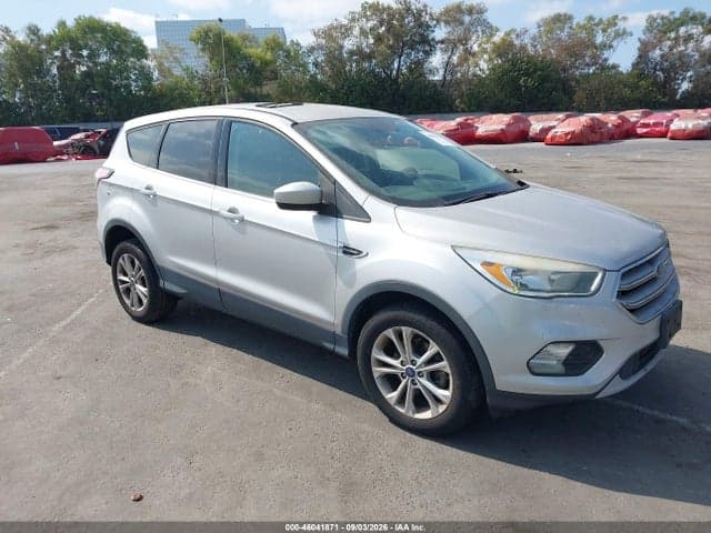 2017 FORD ESCAPE SE 1