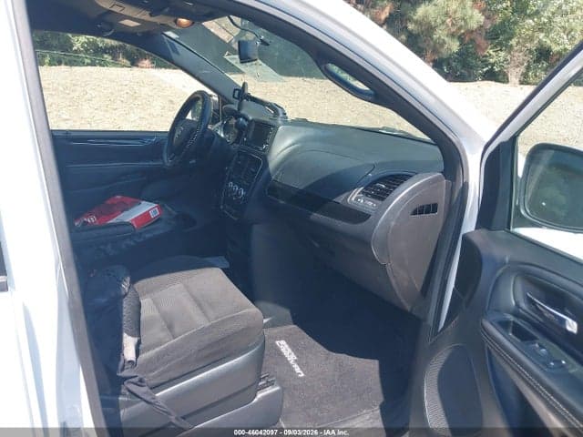 2017 DODGE GRAND CARAVAN SE PLUS 5