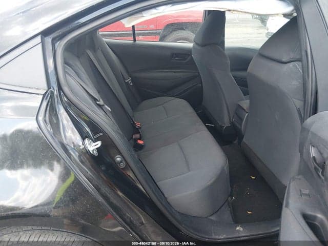 2022 TOYOTA COROLLA LE 8