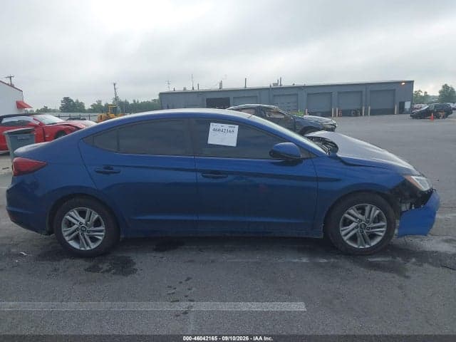 2020 HYUNDAI ELANTRA SEL 14