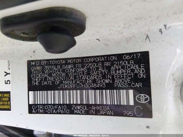 2017 TOYOTA PRIUS TWO 9