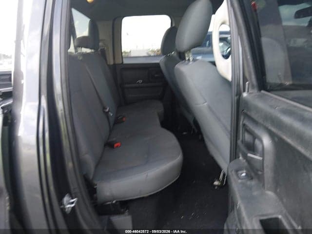 2017 RAM 1500 EXPRESS 4X2 6'4 BOX 8