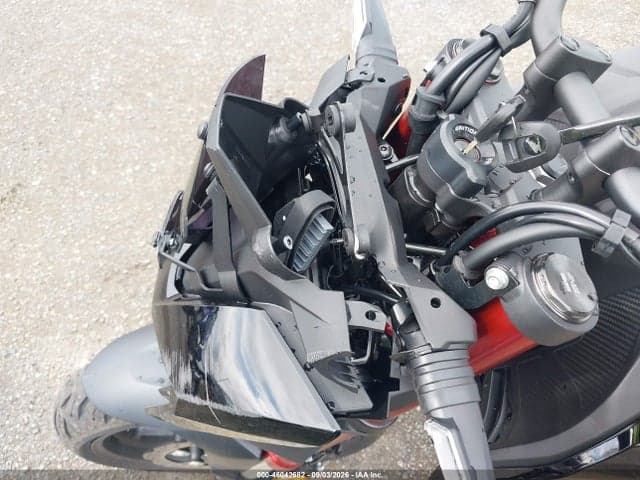 2026 HONDA CB750 15