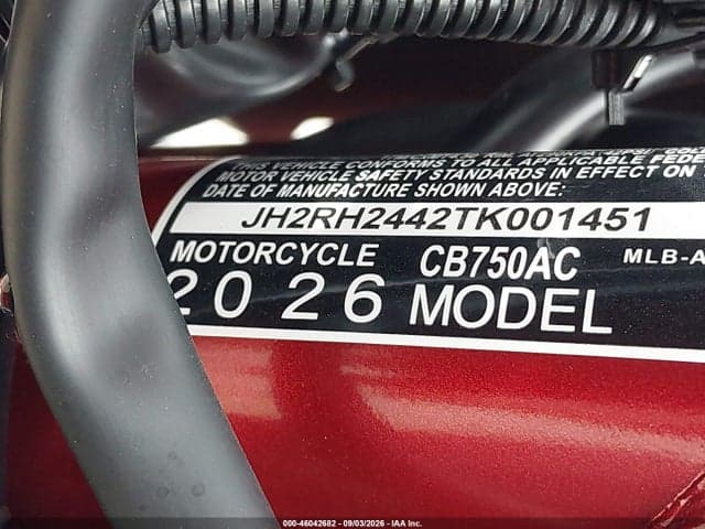 2026 HONDA CB750 10