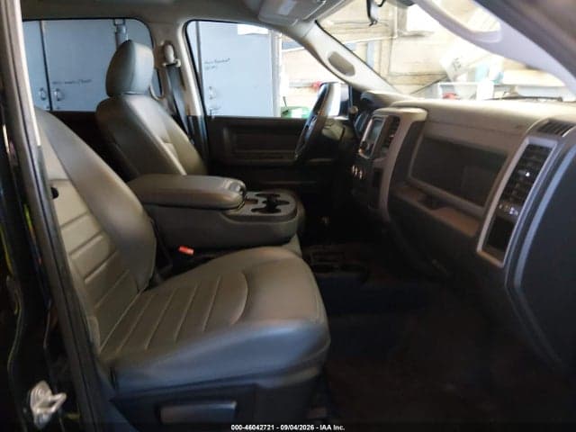 2017 RAM 2500 TRADESMAN 4X4 8' BOX 5