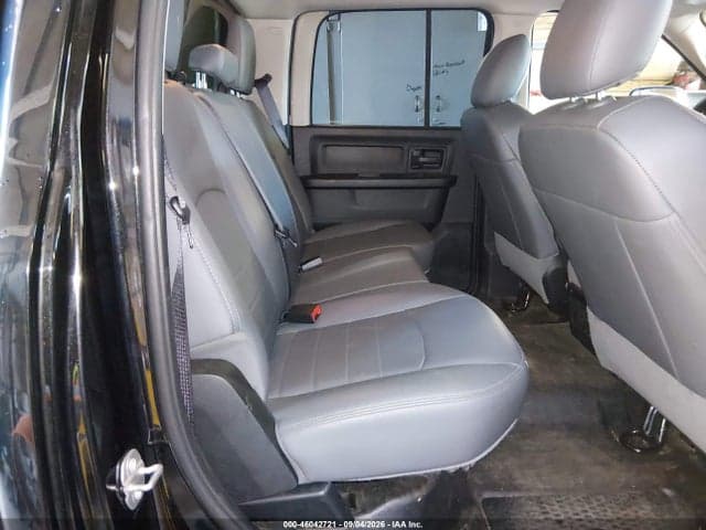 2017 RAM 2500 TRADESMAN 4X4 8' BOX 8