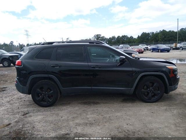 2018 JEEP CHEROKEE LATITUDE FWD 13