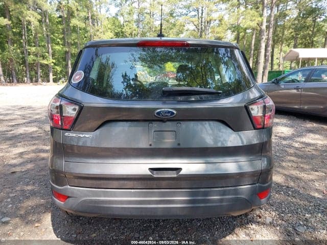 2017 FORD ESCAPE S 16
