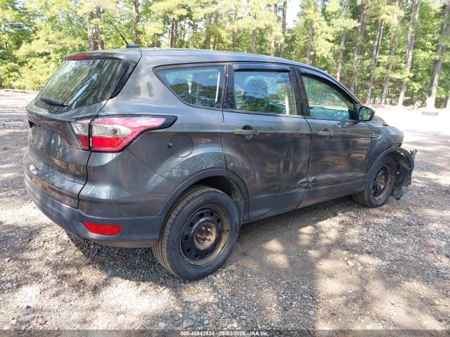 2017 FORD ESCAPE S 4