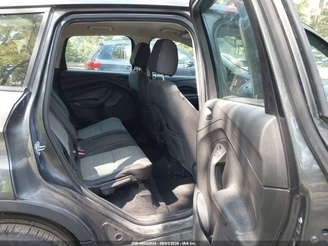 2017 FORD ESCAPE S 8