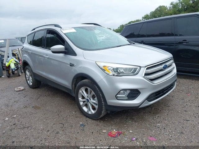 2017 FORD ESCAPE SE 1