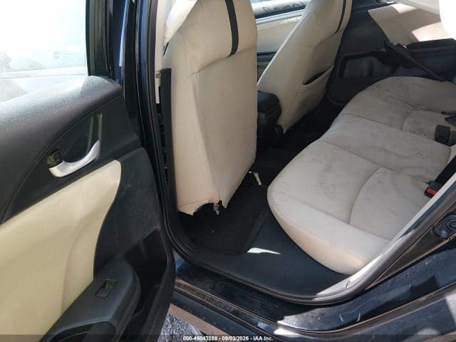 2017 HONDA CIVIC EX 8