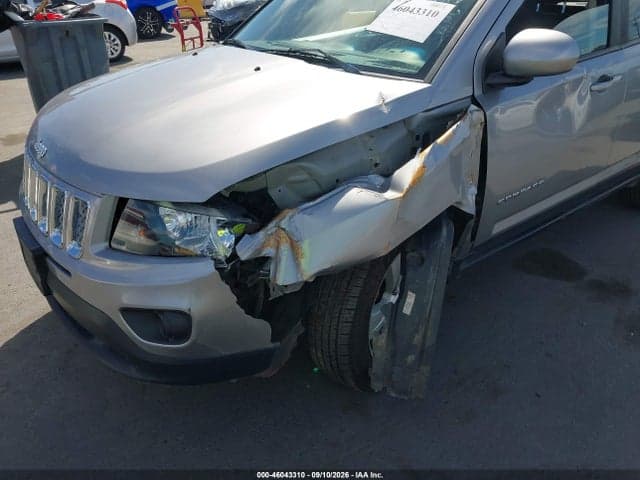 2017 JEEP COMPASS LATITUDE 4X4 6