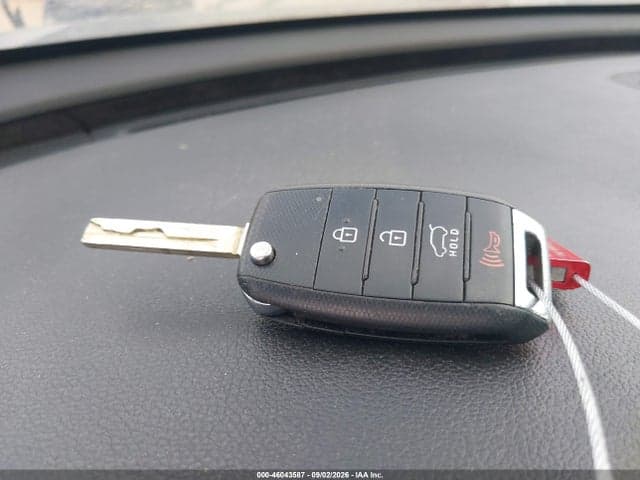 2017 KIA SORENTO 2.4L LX 11
