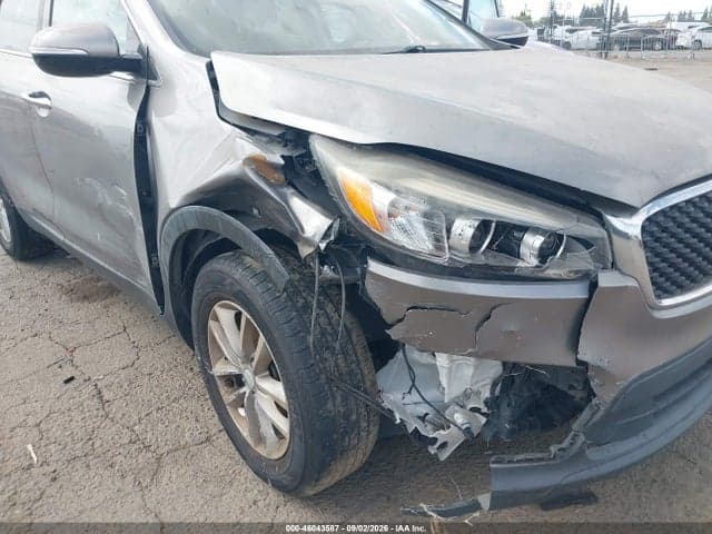 2017 KIA SORENTO 2.4L LX 6