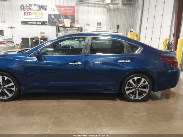 2017 NISSAN ALTIMA 2.5 SR 14