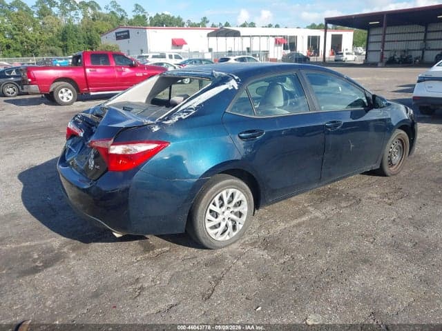 2017 TOYOTA COROLLA LE 4