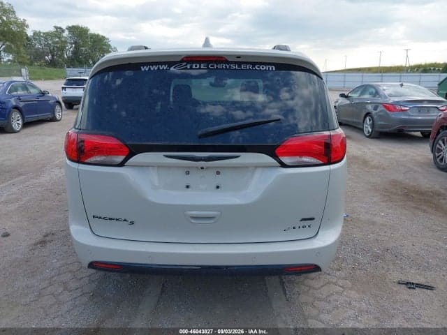 2020 CHRYSLER PACIFICA AWD LAUNCH EDITION 16