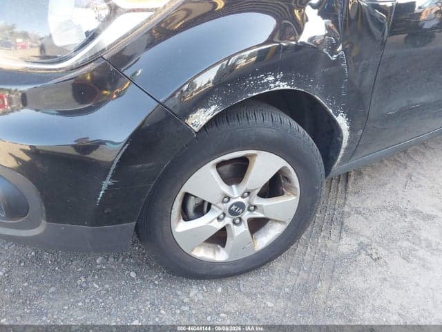 2017 KIA SOUL 12