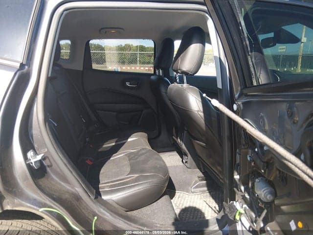 2018 JEEP COMPASS LATITUDE 4X4 8