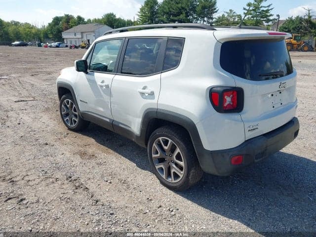2017 JEEP RENEGADE LATITUDE 4X4 3