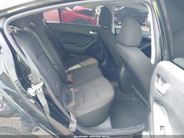 2017 KIA FORTE LX 8