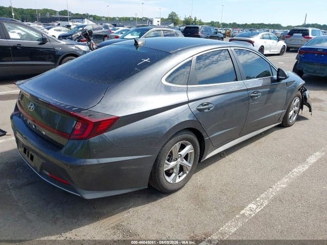 2020 HYUNDAI SONATA SE 4