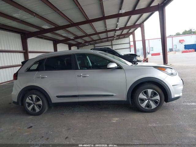 2018 KIA NIRO EX 14