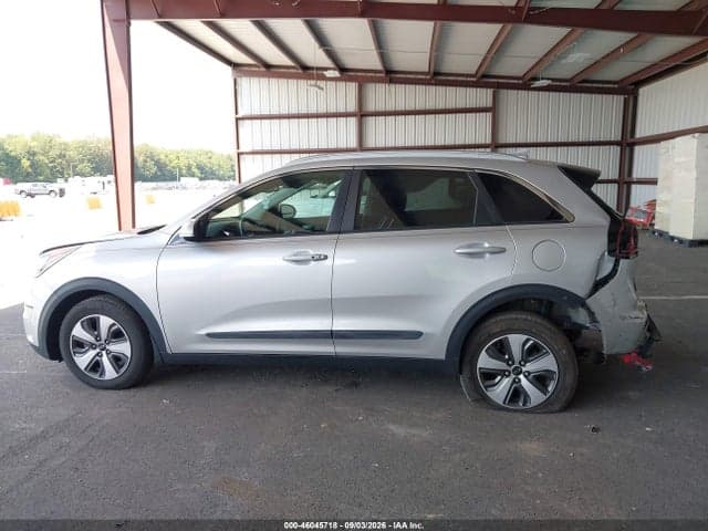 2018 KIA NIRO EX 15