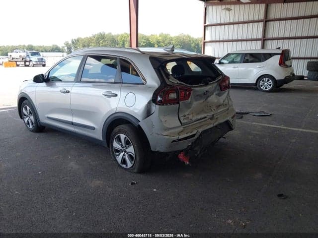 2018 KIA NIRO EX 3