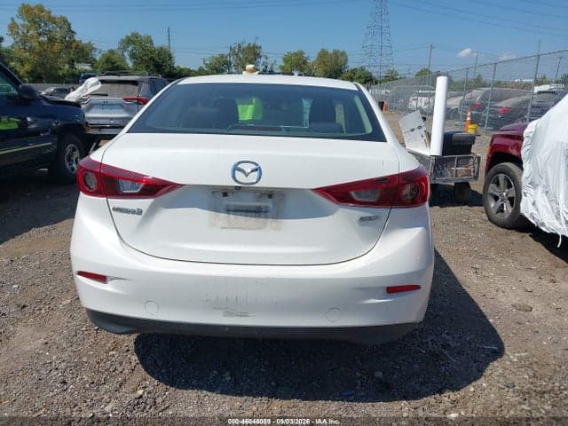 2017 MAZDA MAZDA3 SPORT 16