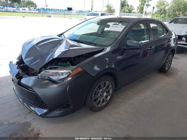 2018 TOYOTA COROLLA L/SE 2
