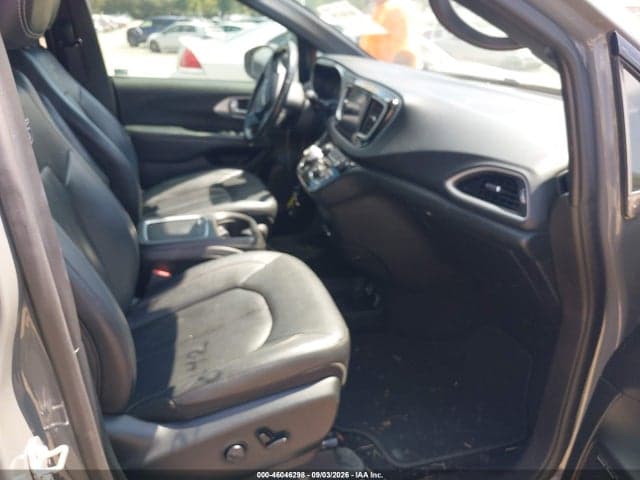 2020 CHRYSLER PACIFICA TOURING L PLUS 5