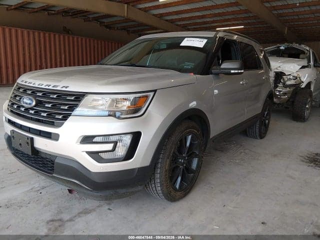 2017 FORD EXPLORER XLT 2