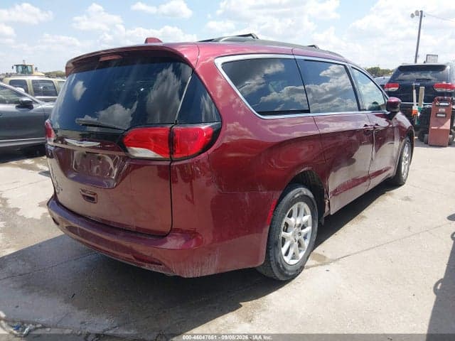 2020 CHRYSLER VOYAGER LXI 4