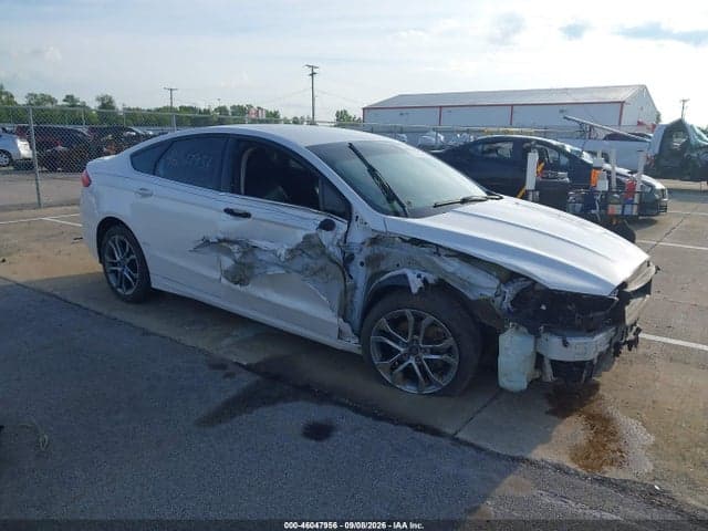 2017 FORD FUSION SE 1