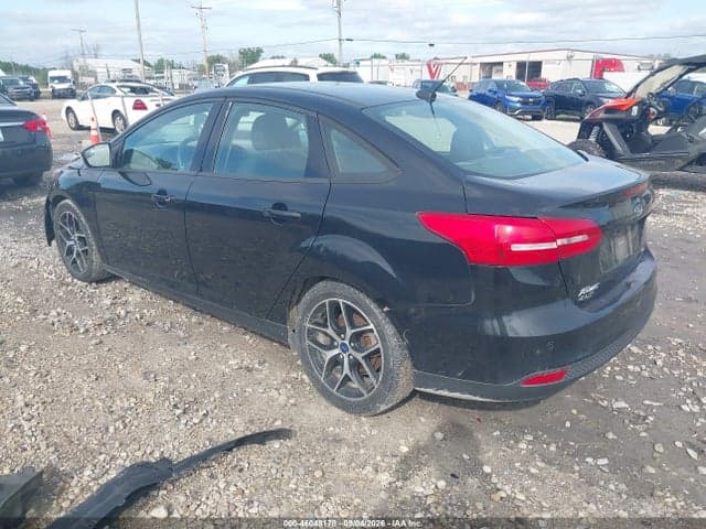 2017 FORD FOCUS SEL 3