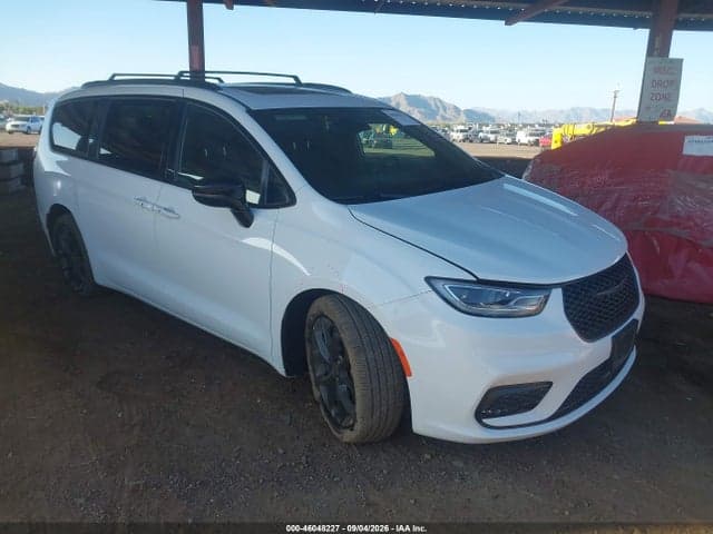 2025 CHRYSLER PACIFICA LIMITED 1