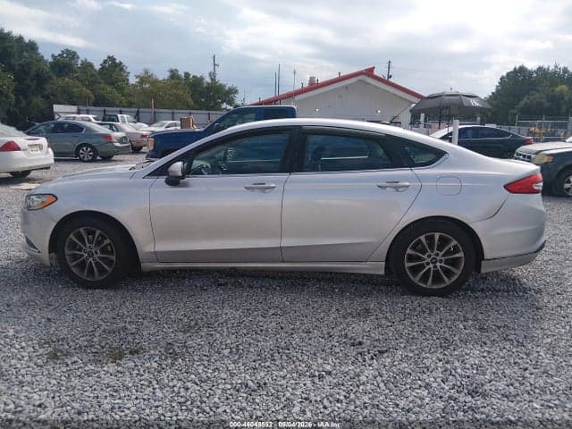 2017 FORD FUSION SE 14