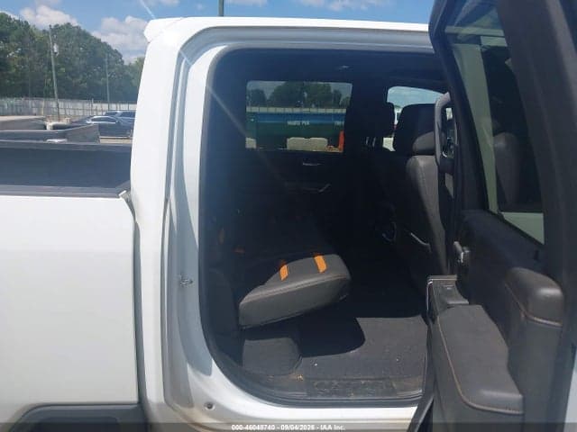 2023 GMC SIERRA 2500HD 4WD STANDARD BED AT4 7