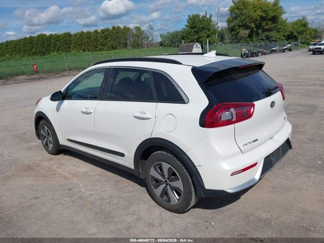 2017 KIA NIRO EX 3