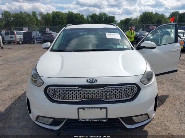 2017 KIA NIRO EX 6