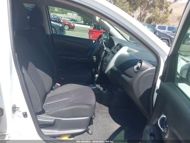 2019 NISSAN VERSA 1.6 SV 5