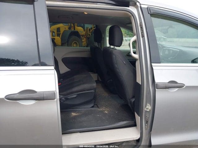 2018 CHRYSLER PACIFICA L 8